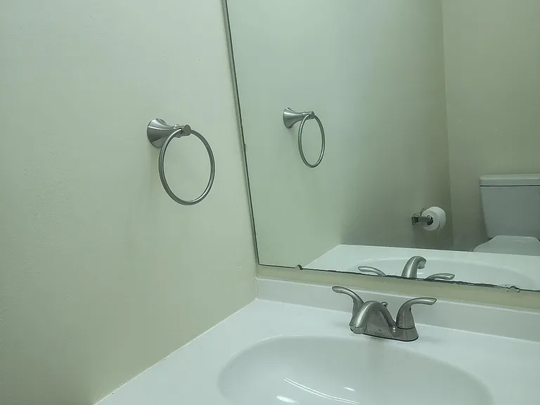 909 Tamarac Dr — Photo 14