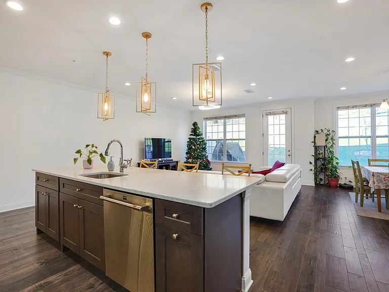88 Aspen Dr — Photo 5
