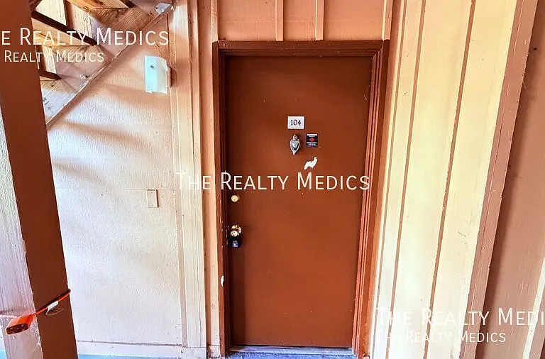 2406 Branch Way #104 — Photo 3