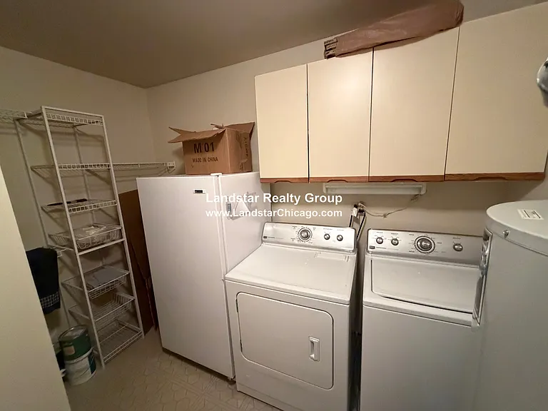 608 Berkley Ct #W2 — Photo 11