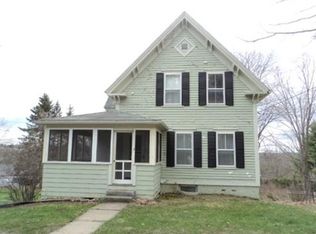 3 Sumner St, Spencer, MA 01562