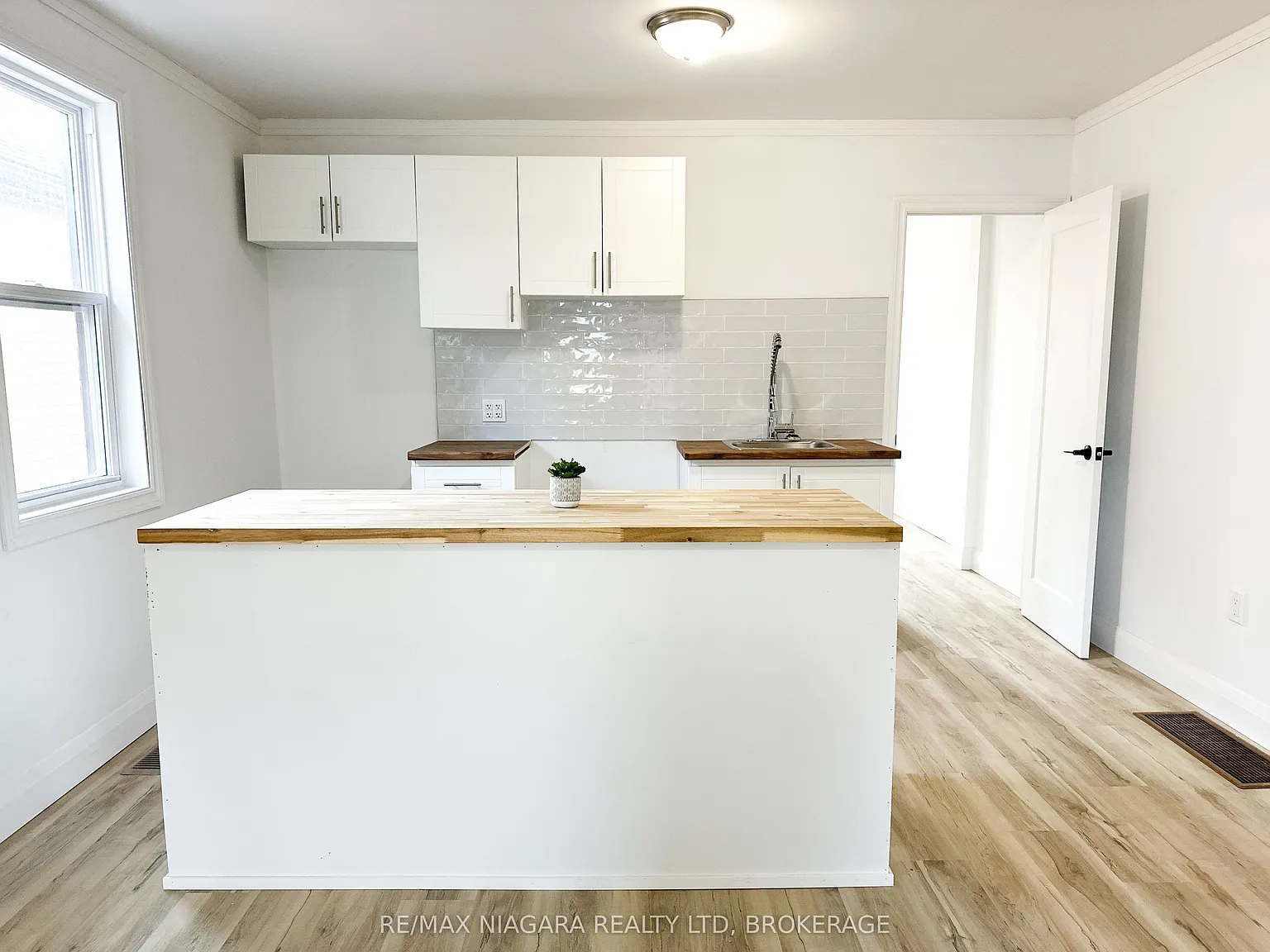 1 bed, $1,500 — Photo 3