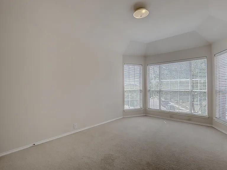 2609 Monroe Dr — Photo 33