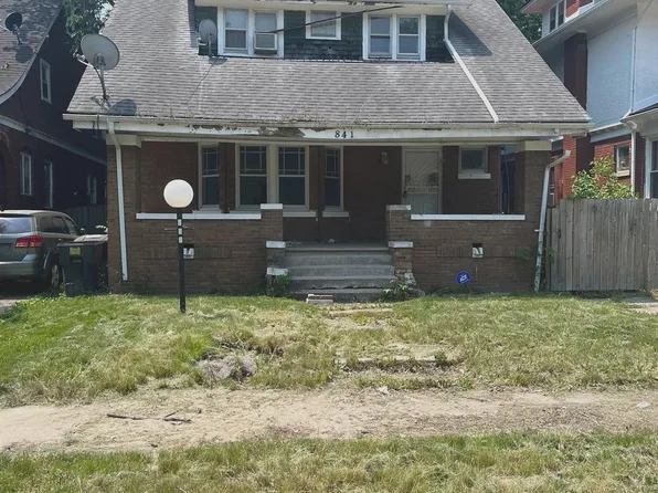 841 Chalmers St, Detroit, MI 48215
