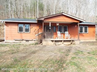 652 Pressley Creek Rd, Cullowhee, NC 28723