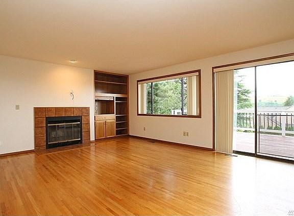 2nd image of 14905 SE 61st Ct