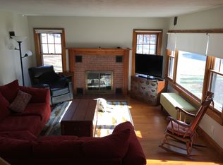4 Fomer Rd, Southampton, MA 01073