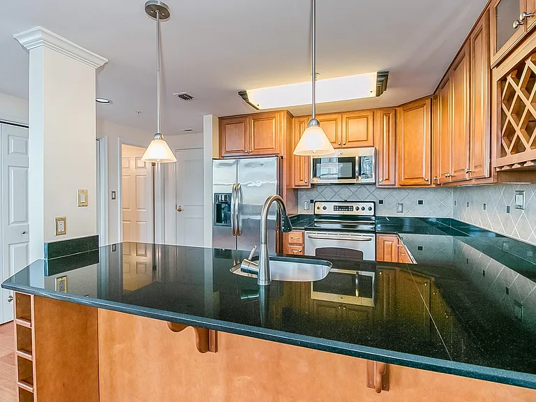 1000 Fell St #624 — Photo 11
