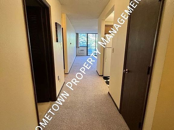 4th image of 1910 Evergreen Park Dr SW APT 203