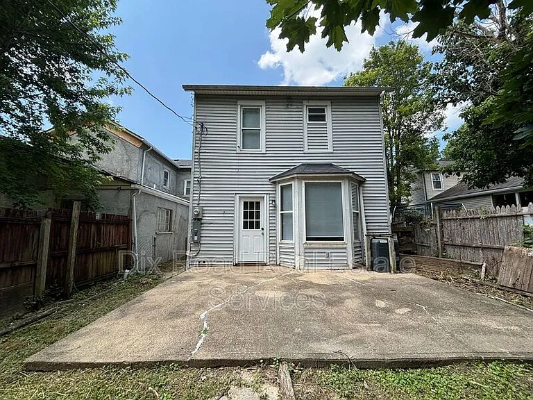 8 S River St — Photo 3
