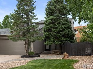 910 Oakwood Dr, Castle Rock, CO 80104