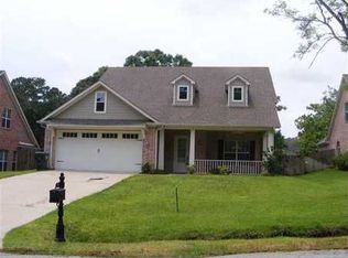 211 Cambridge Rd, Tyler, TX 75703