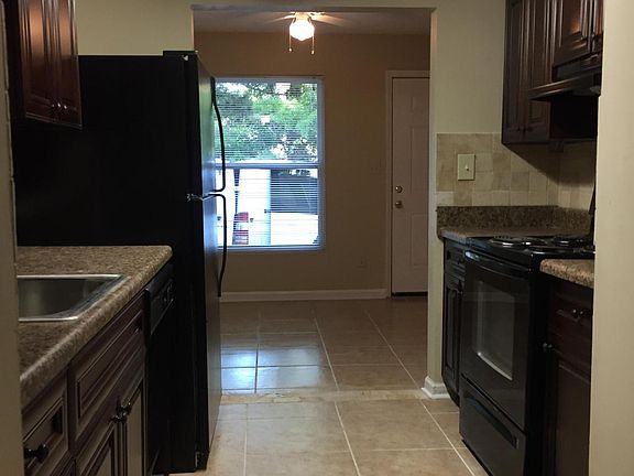3rd image of 6439 Baker Ct