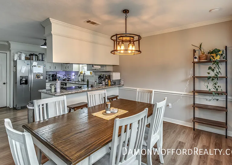 103 Live Oak Ln — Photo 17