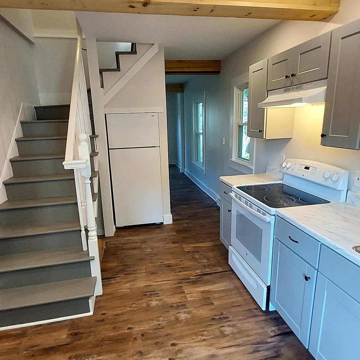 1 bed, 500 sqft, $1,150 — Photo 2