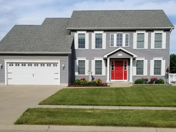 608 Dakota Dr, Lowell, IN 46356