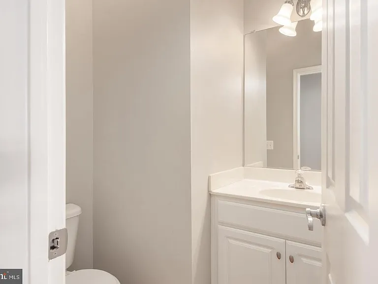 1834 Cedar Cove Way — Photo 9