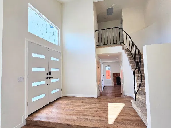 7936 Gold Coast Dr, San Diego, CA 92126