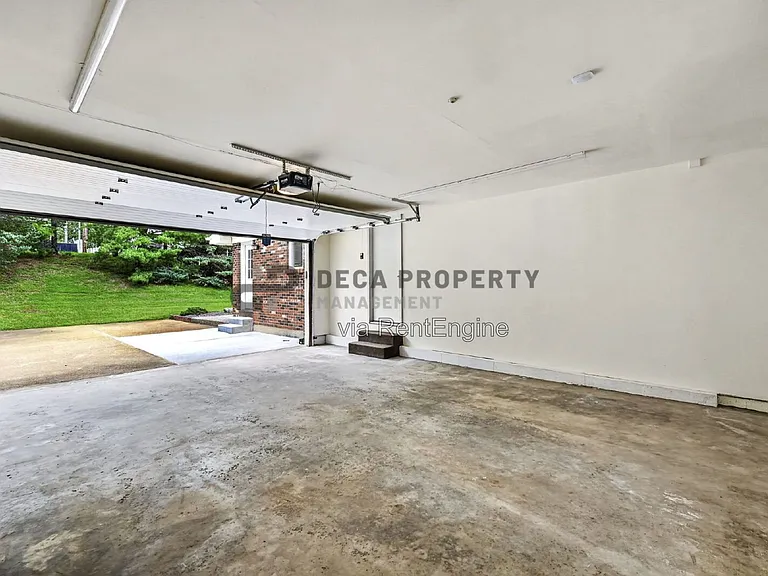 10327 Dorenshire Ct — Photo 43