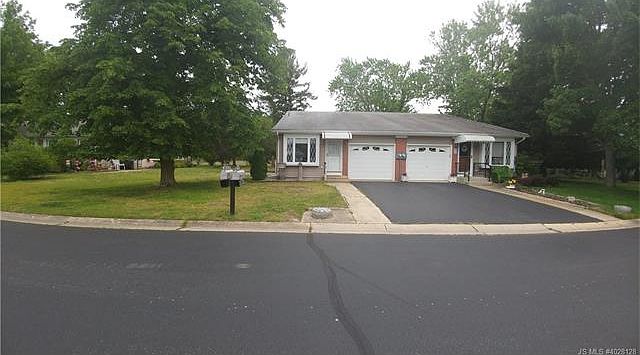1st image of 166A Constitution Blvd