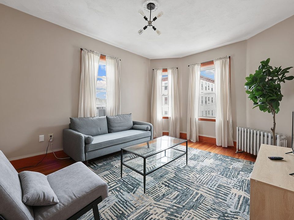 1st image of 11 Baird St #2-D