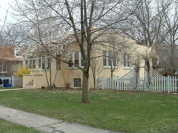 Front yard (old) 1992