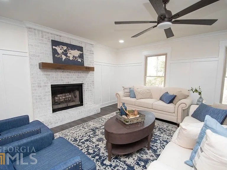 185 Chimney Spgs #1 — Photo 8
