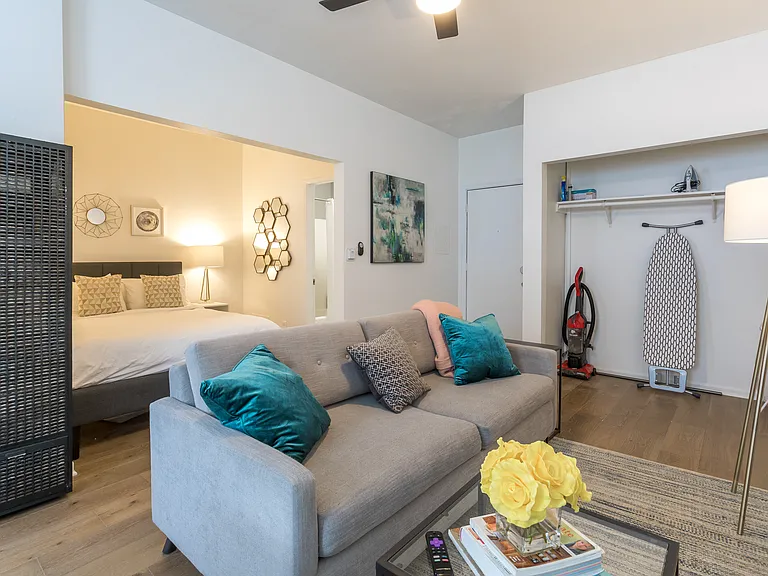 3202 W Sunset Blvd #204 — Photo 11