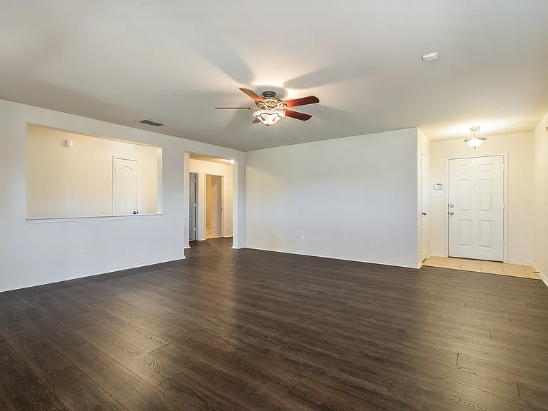 3917 Mantis St — Photo 9