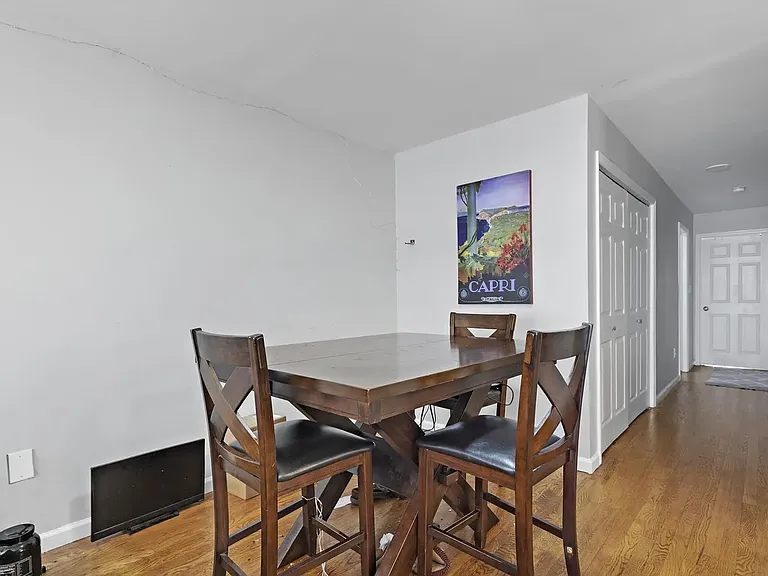 347 Palisade Ave — Photo 3