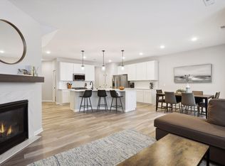 11273 Brookview Rd, Woodbury, MN 55129