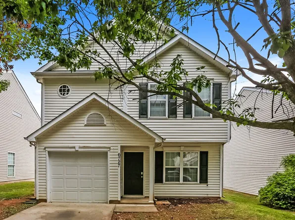 6727 Hidden Forest Dr, Charlotte, NC 28213