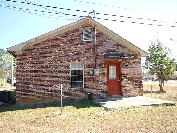 3rd image of 117 Redbud Ln