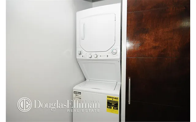 Rented by Douglas Elliman | media 21