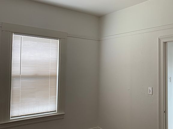3rd image of 3236 San Jose Ave
