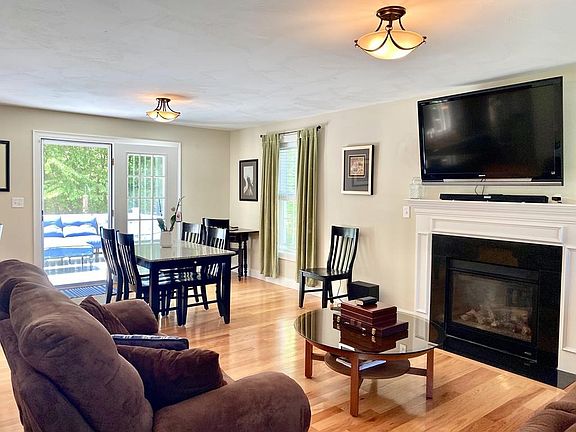 5th image of 21 Mason Ln #21