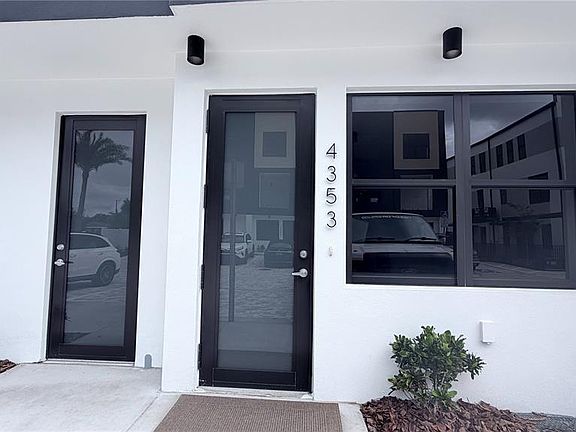 2nd image of 4353 FONTANAROSA VILLAGE COURT