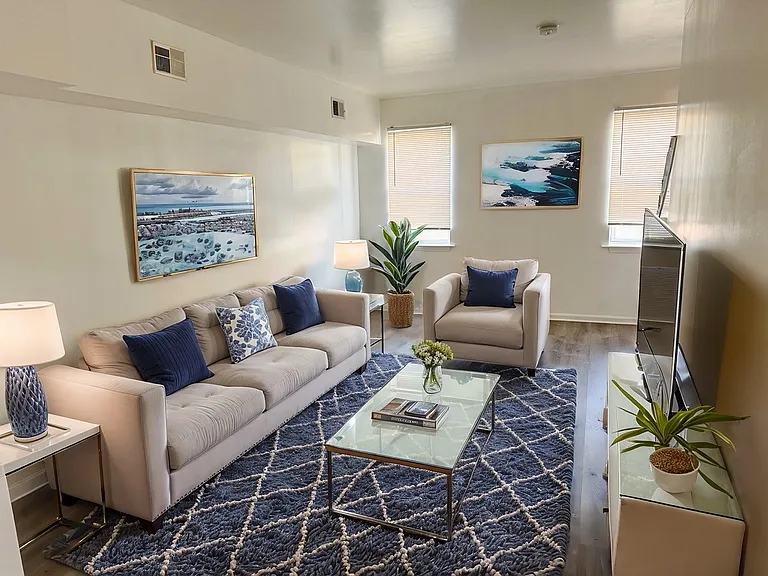 4030 Market St #2 — Photo 3