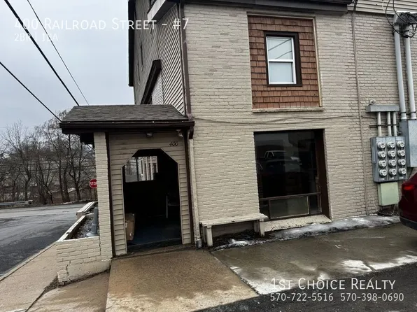 400 Railroad St APT 7, Jersey Shore, PA 17740