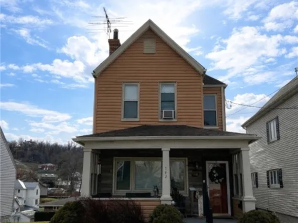 702 Speer St, Belle Vernon, PA 15012