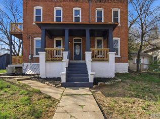 508 S 2nd St, De Soto, MO 63020