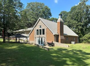 17205 Shady Pine Ln, Dexter, MO 63841