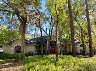 2005 Curry Rd, Lutz, FL 33549