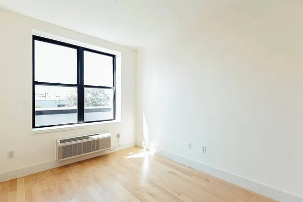 Rented by MAPT Residential LLC | media 19