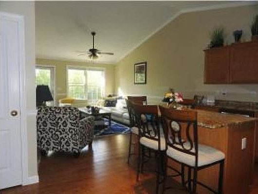3rd image of 28 Owens Dr Unit 110