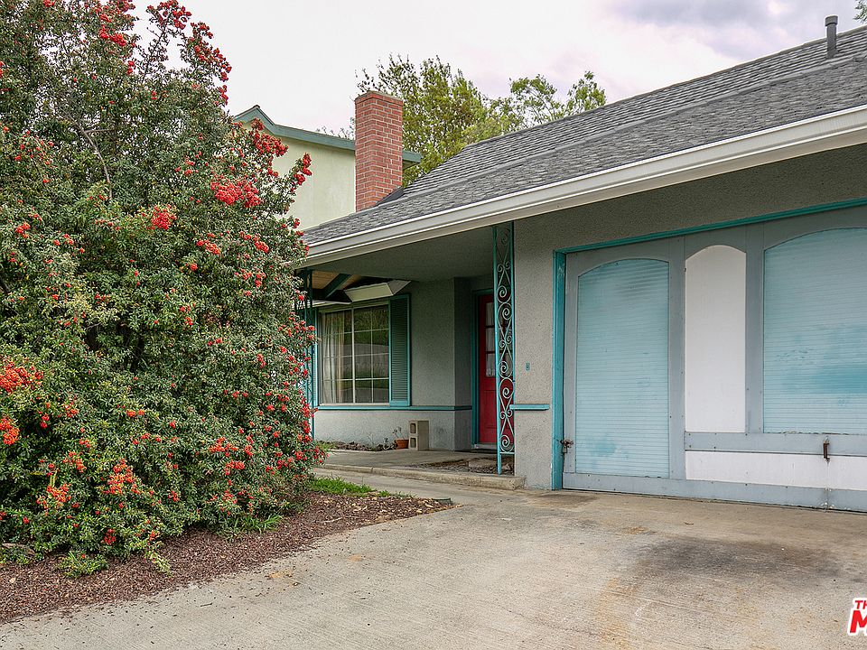 1st image of 3642 Cazador St