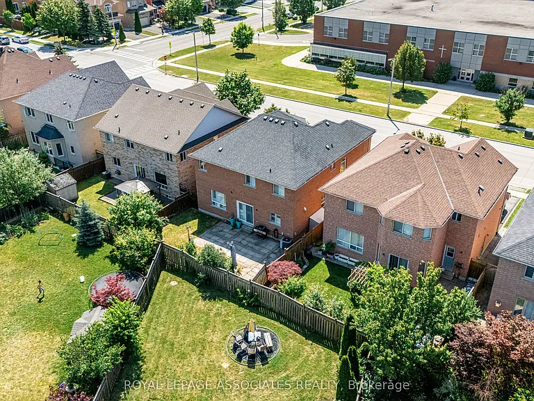 156 Maria Antonia Rd — Photo 47
