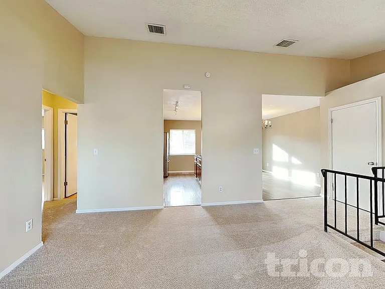 5772 S Netherland St — Photo 2