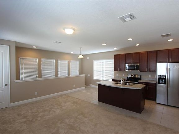 4th image of 8855 Sperry St #8855