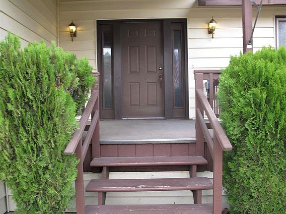 2nd image of 215803 E 22nd Ave